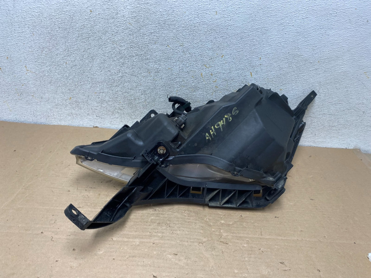 2007 to 2011 Honda CR-V Crv Right Passenger Side Headlight Halogen AH9486 DW6