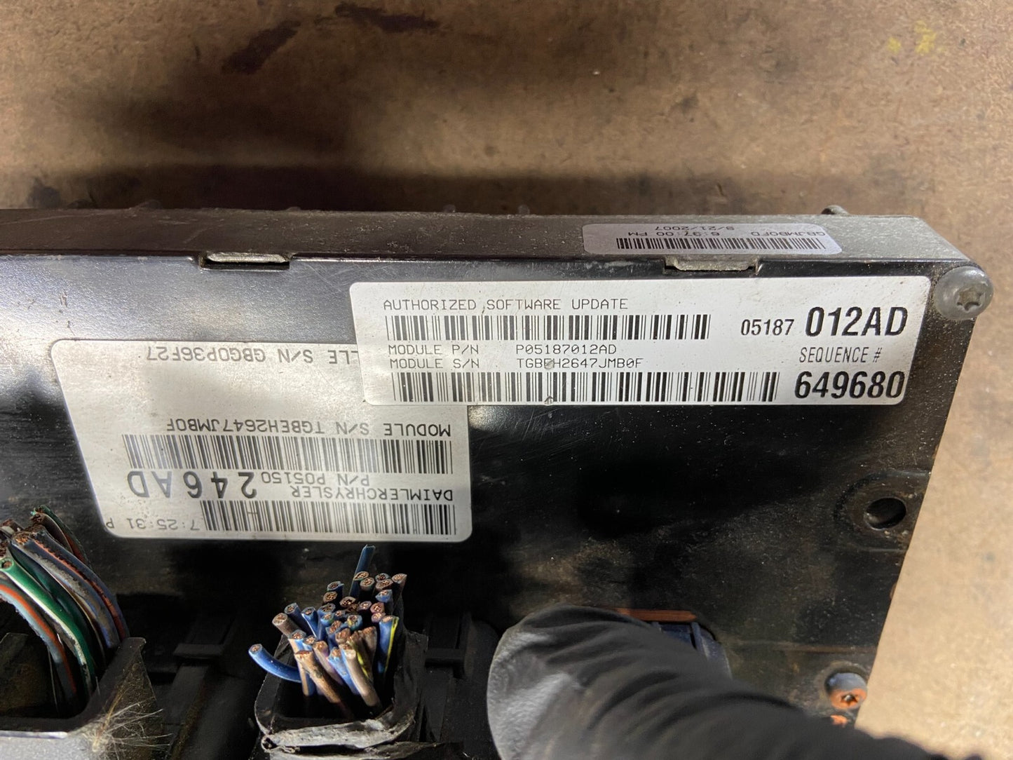 2008 2010 Dodge Magnum Charger Engine Control ECM p05187012ad M7552 DG2