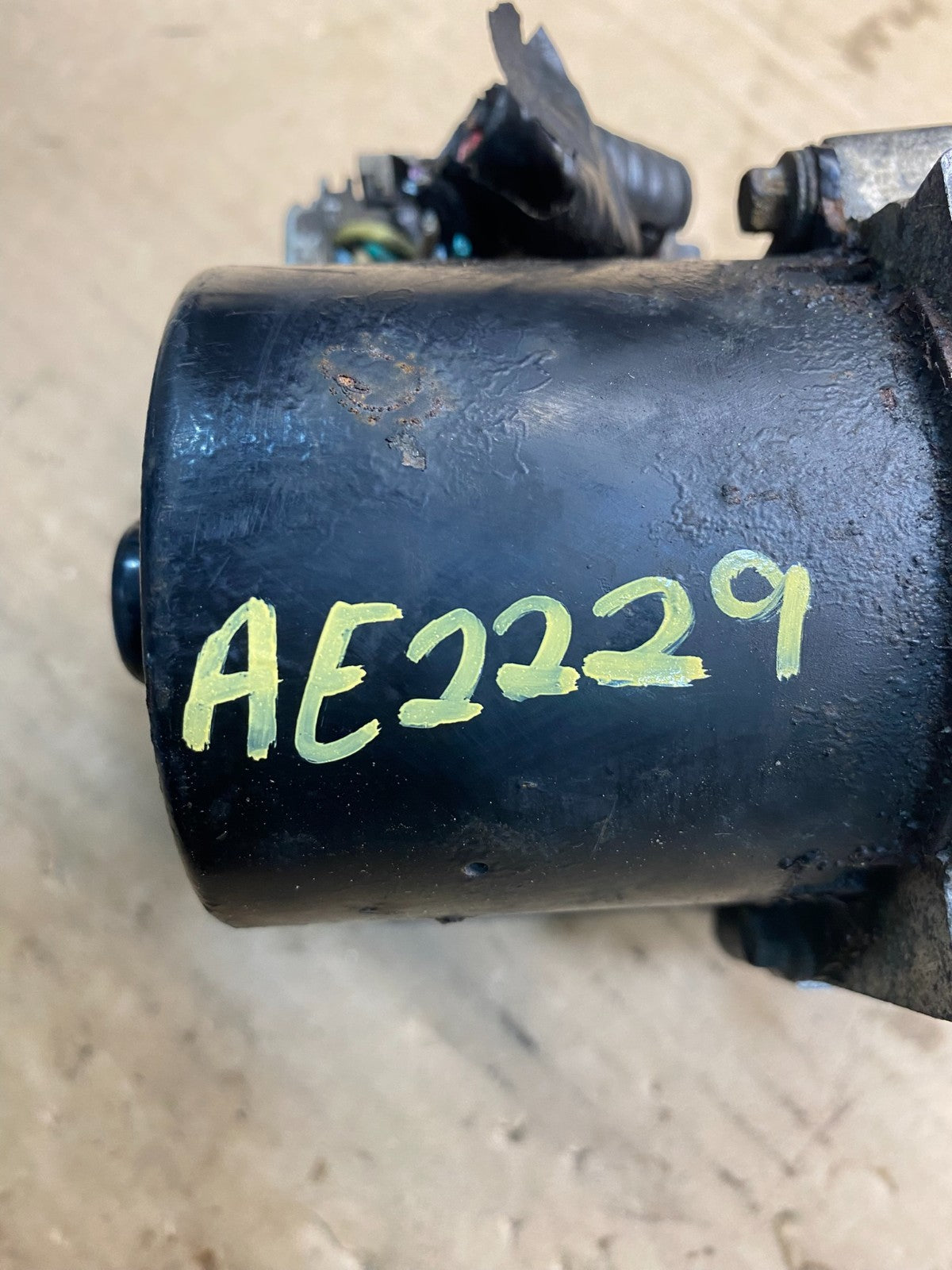 2005 - 2007 Chevrolet Silverado GMC Sierra ABS Anti-Lock Brake Module AE2229 DW7
