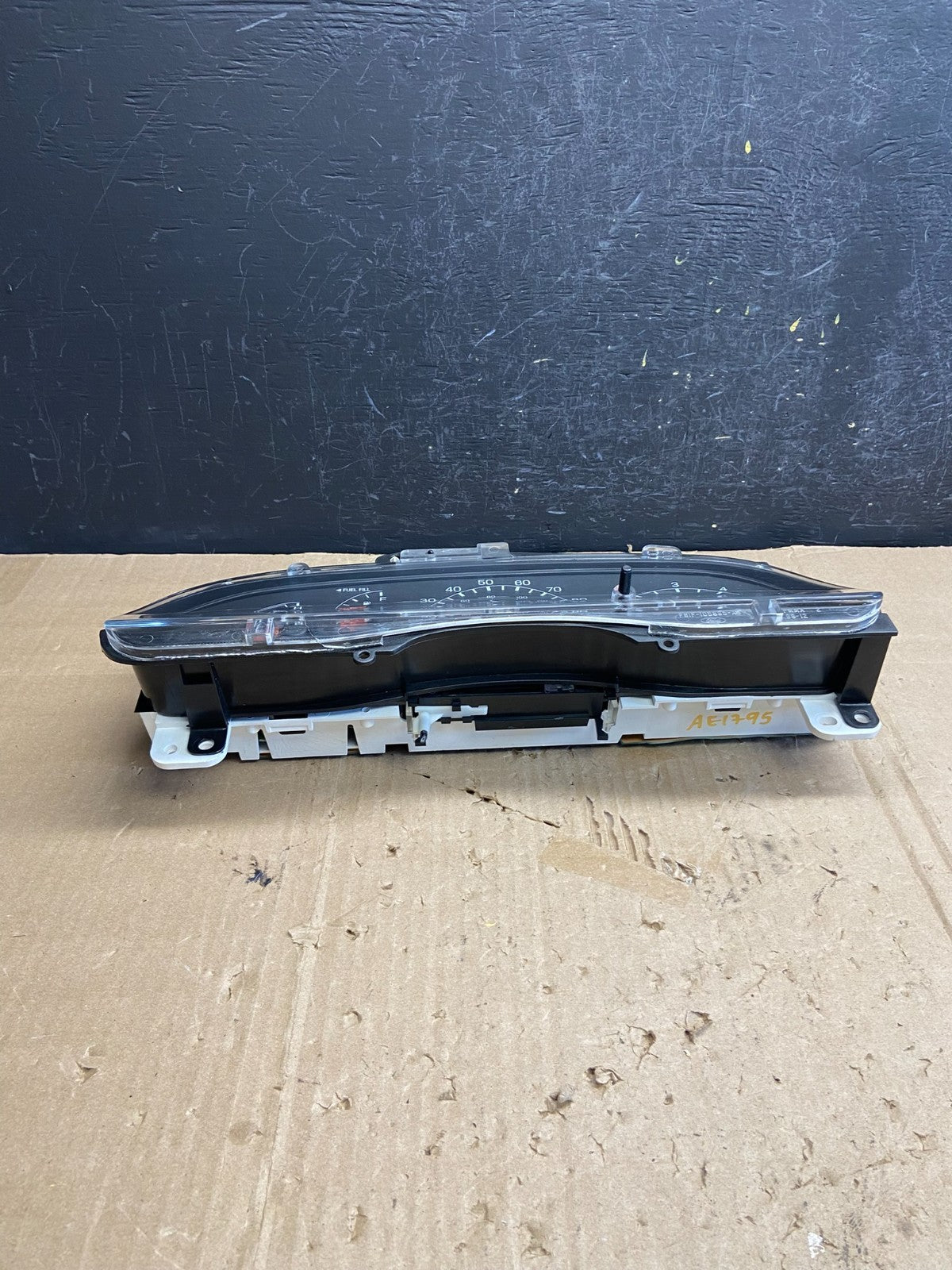 1999 - 2001 Ford F150 F-150 Speedometer Cluster Gauge ae1795 DG4