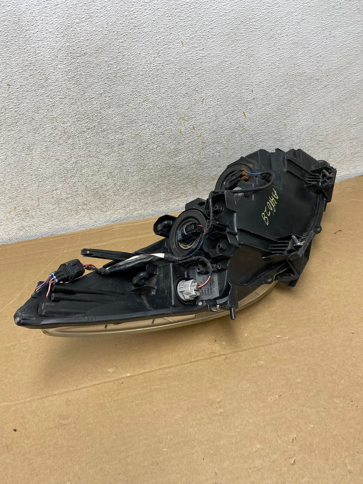 2010 - 2013 Mazda 3 Left Driver LH Halogen Headlight AH8195 DW7