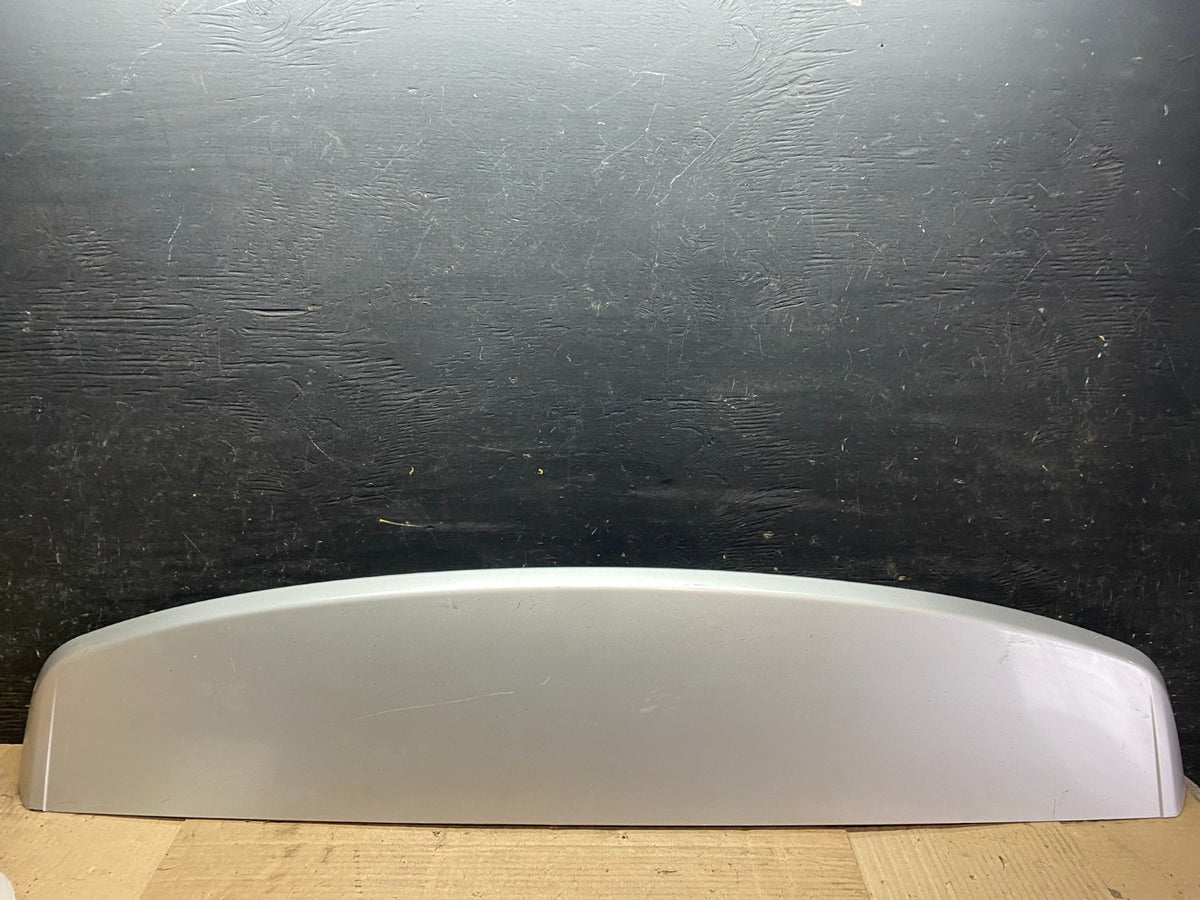 2009 to 2014 Volkswagen Routan Rear Spoiler V3403 DG0