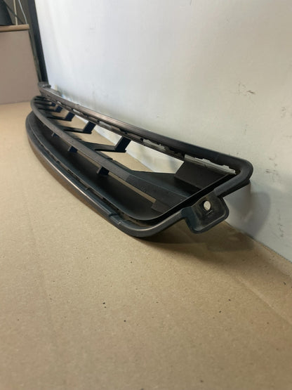 2013 2014 2015 GMC Acadia Front Lower Cover Grill Grille AF5585 DG1