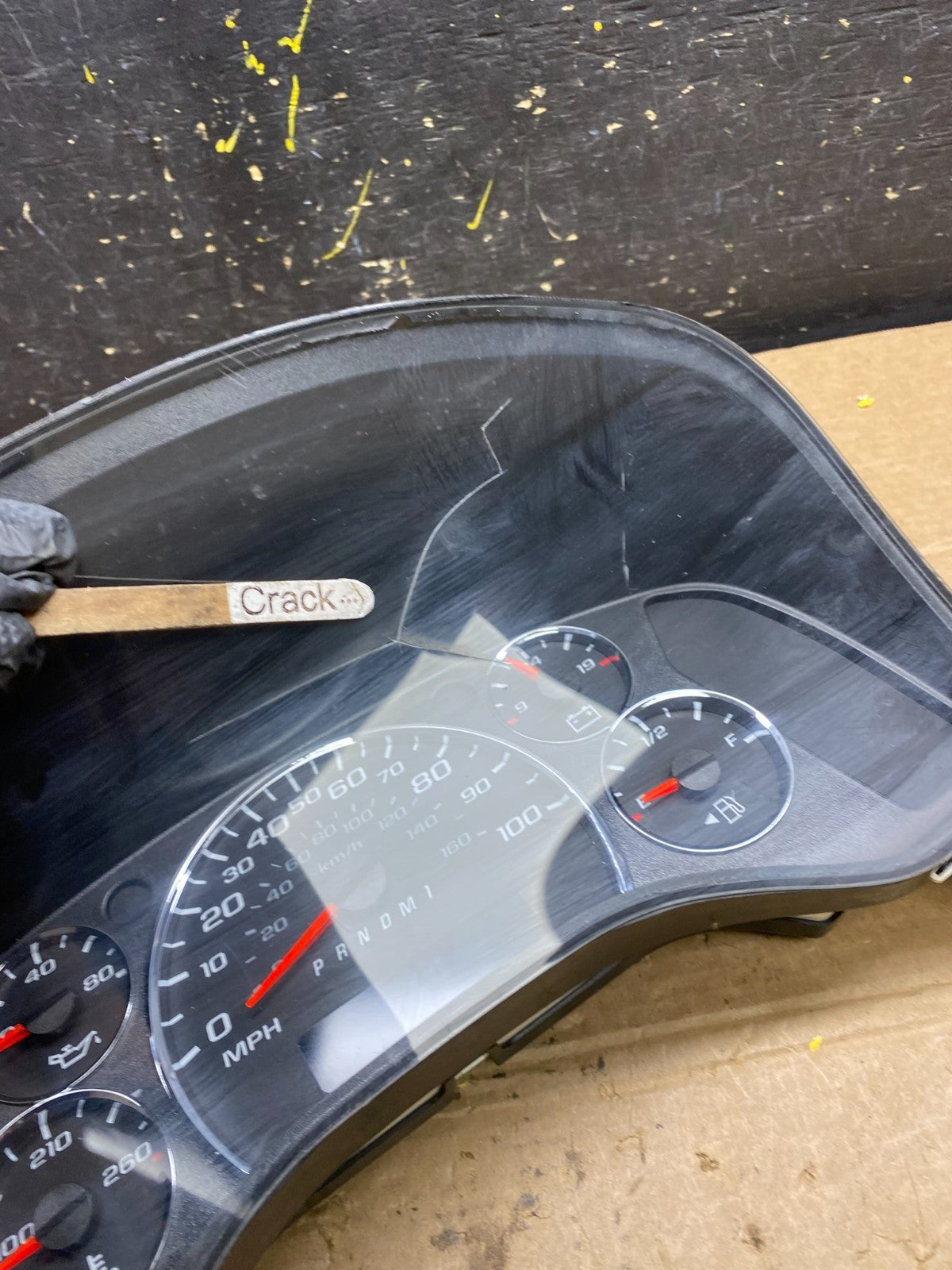 2008 to 2010 Chevrolet Express Speedometer Cluster Gauge w9583  DG1