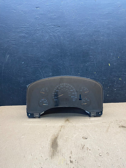 2004 to 2007 Chevrolet Express Speedometer Cluster Gauge Q7328 DG0