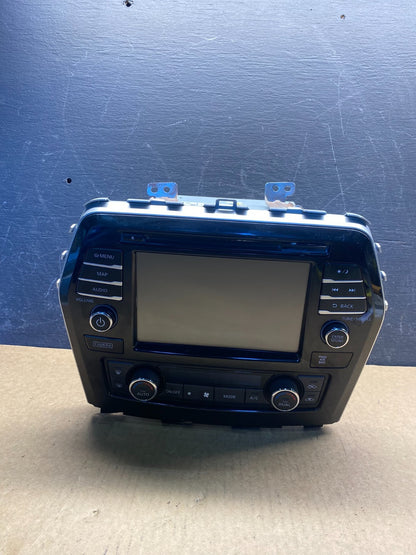 2015 - 2018 Nissan Maxima Display Screen Radio Receiver w/ Navigation ag6031 DG0