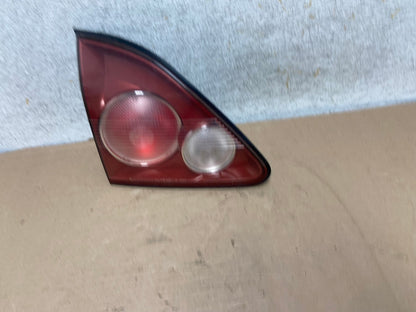 1999-2001 Lexus Rx300 Left Driver Lh Tail Light Inner Trunk Lid AH9413 LK1