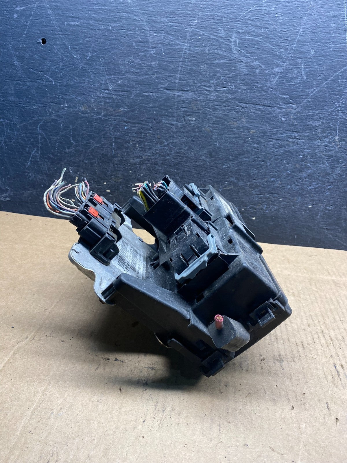 2007 2009 Dodge Durango Fusebox Fuse Box Body BCM Module 04692097AC ah3135 DG2