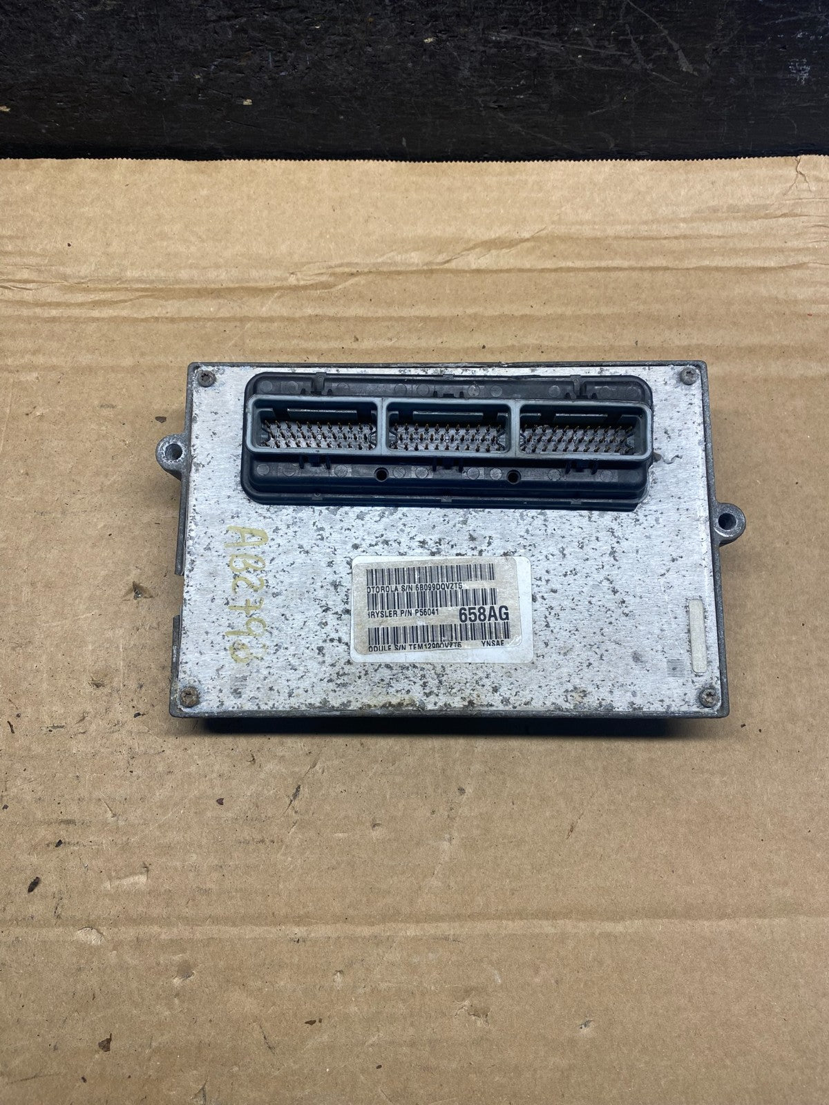 2000 Jeep Wrangler 4.0L Engine Control Module ECU ECM AH4866 DW0