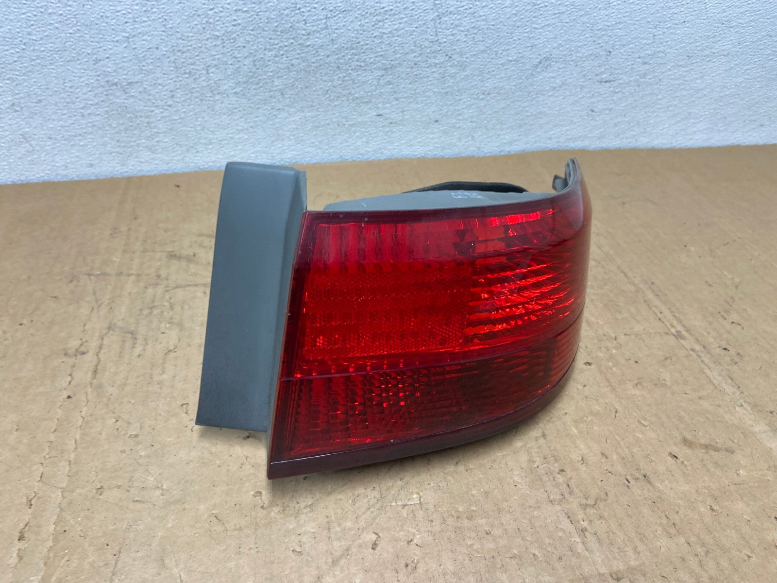 2005 Honda Accord Right Passenger Rh Side Tail Light AD1311 LK2