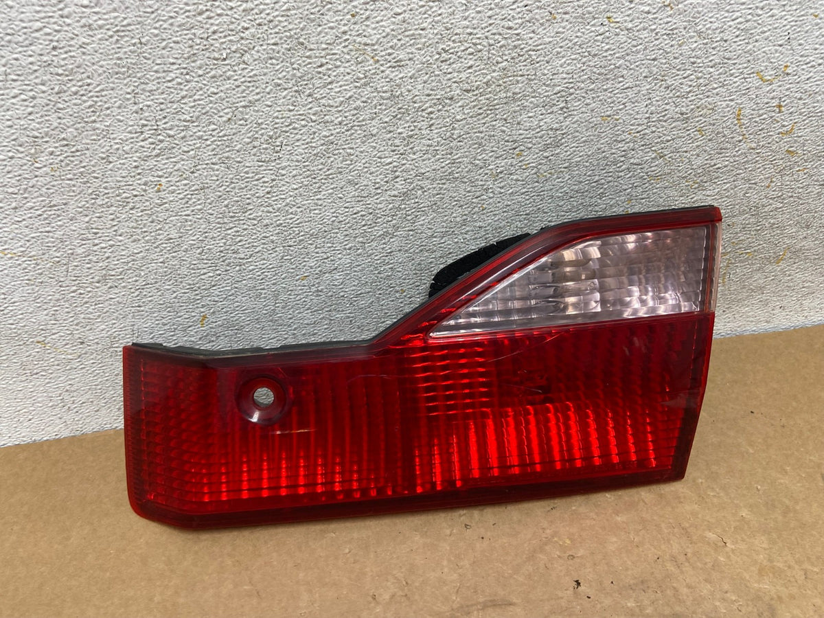 1998 to 2000 Honda Accord Right Passenger Side Inner Tail Light AI3439 LK0