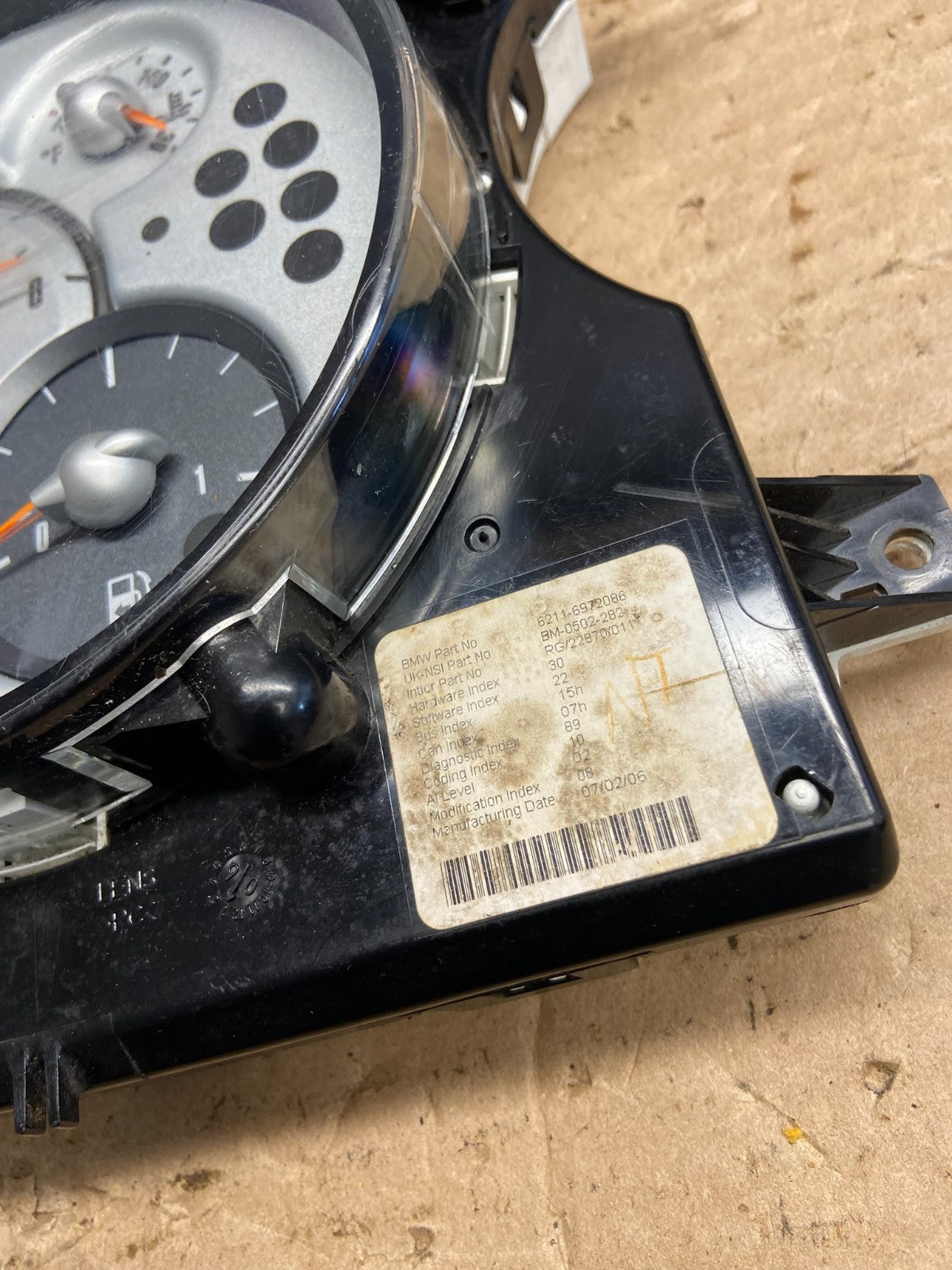 2007 - 2010 Mini Cooper Speedometer Cluster Gauge af2365 DG2