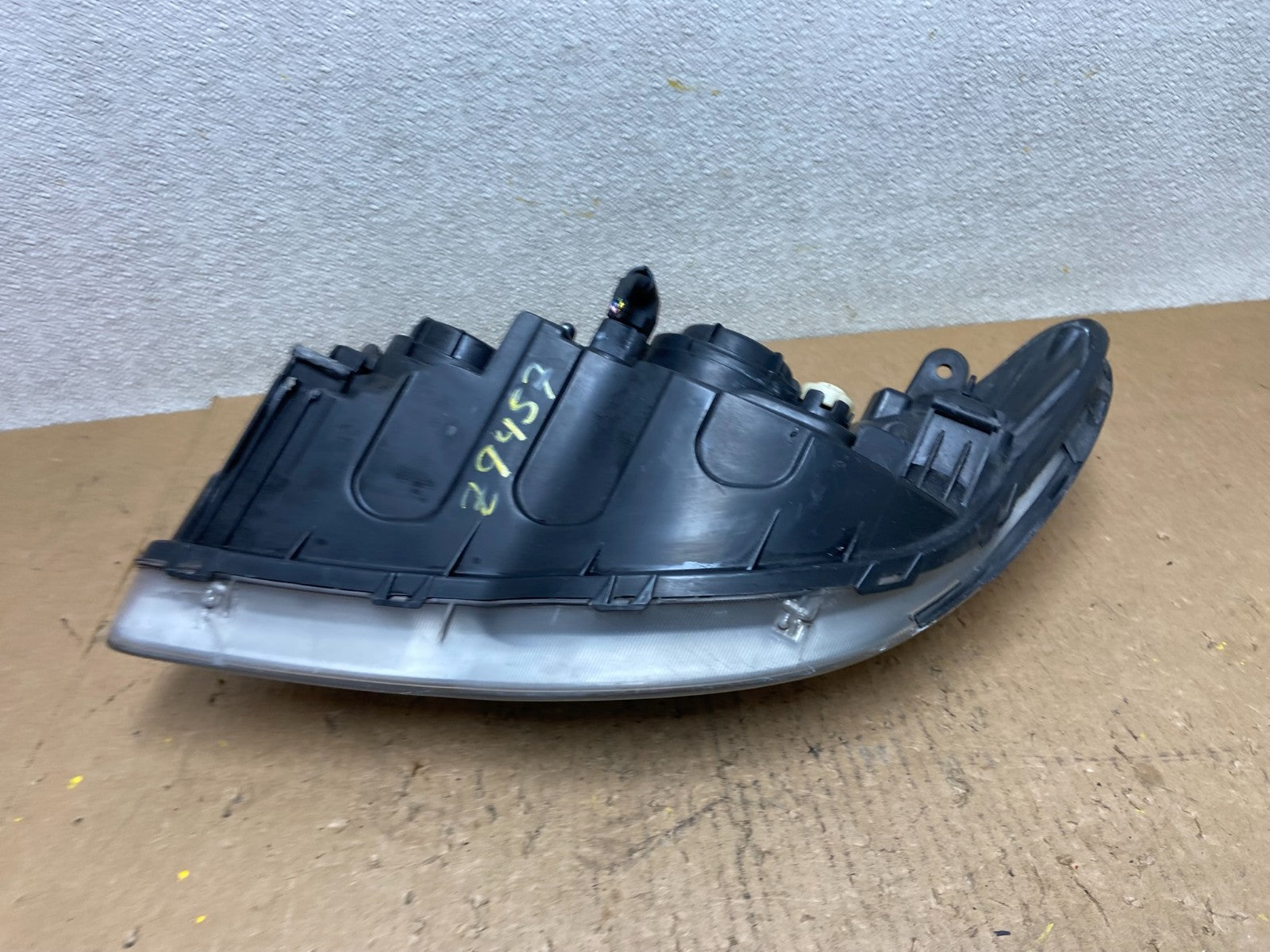 2007 2008 2009 2010 Hyundai Elantra Right Passenger Side Headlight OEM Z9457 DW7