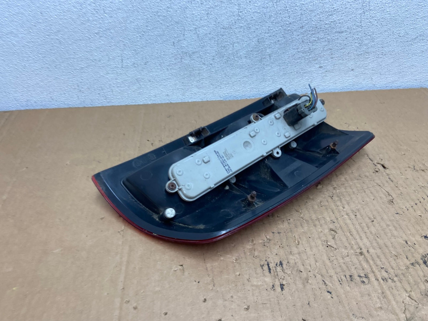 2002 to 2006 Dodge Ram 1500 Right passenger Rh side Tail Light TYC AD2365 LK4