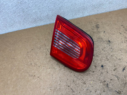 2007 - 2011 Volkswagen Eos Left Driver Tail Light Inner S9489 DW1