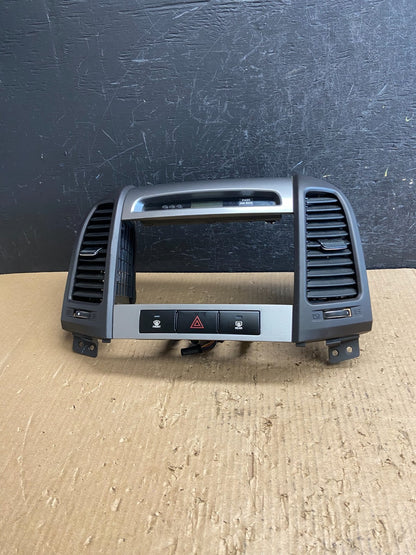2007 to 2009 Hyundai Santa Fe Center Dashboard Radio Bezel Trim af1496 DG0