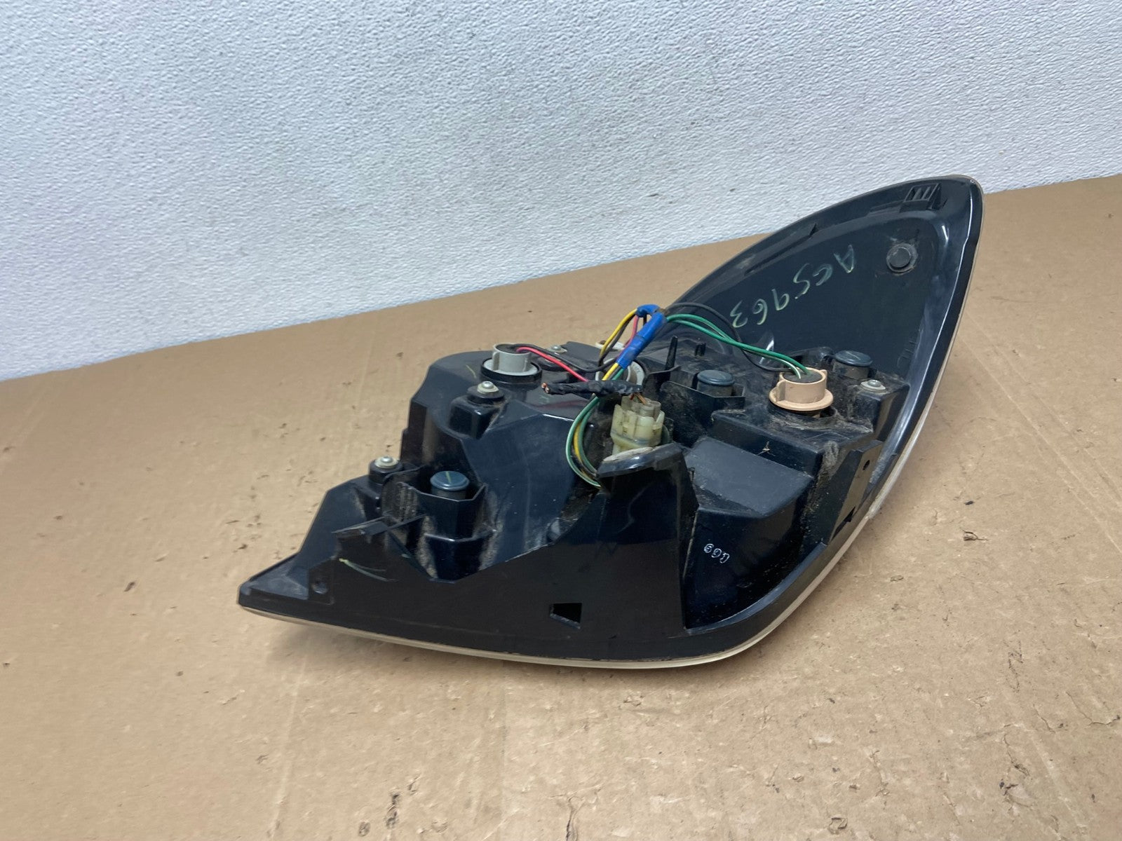 2006 to 2007 Subaru Impreza Wagon Right Passenger Tail Light AC5963 LK5