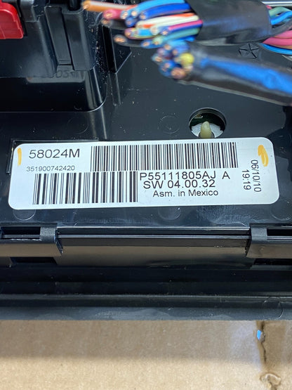 2008-2010 Dodge Grand Caravan A/C Climate Control Unit Bezel Trim AI5956 DG4