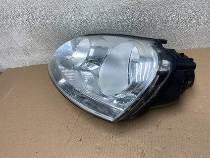 2005 to 2010 Volkswagen Jetta Left Driver LH Side Headlight Halogen AB5021 DW1