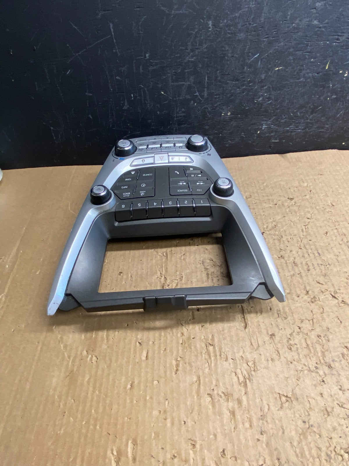 2012-2015 Chevy Equinox Terrain Radio Face Climate Control Panel Bezel AF2097 DW3