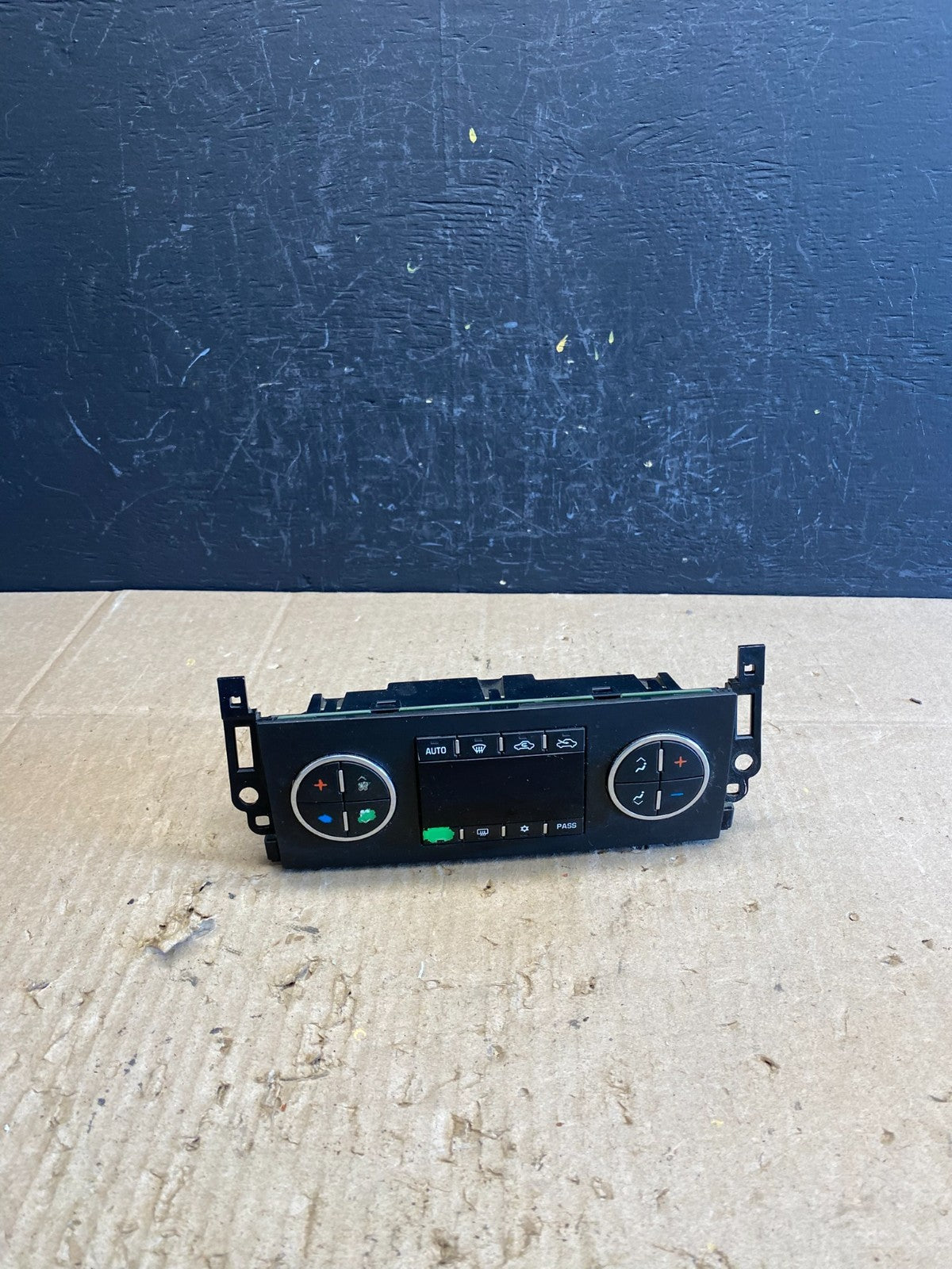 2007 to 2011 Cadillac Escalade AC Heater Climate Control Panel Oem AC4577 DG0
