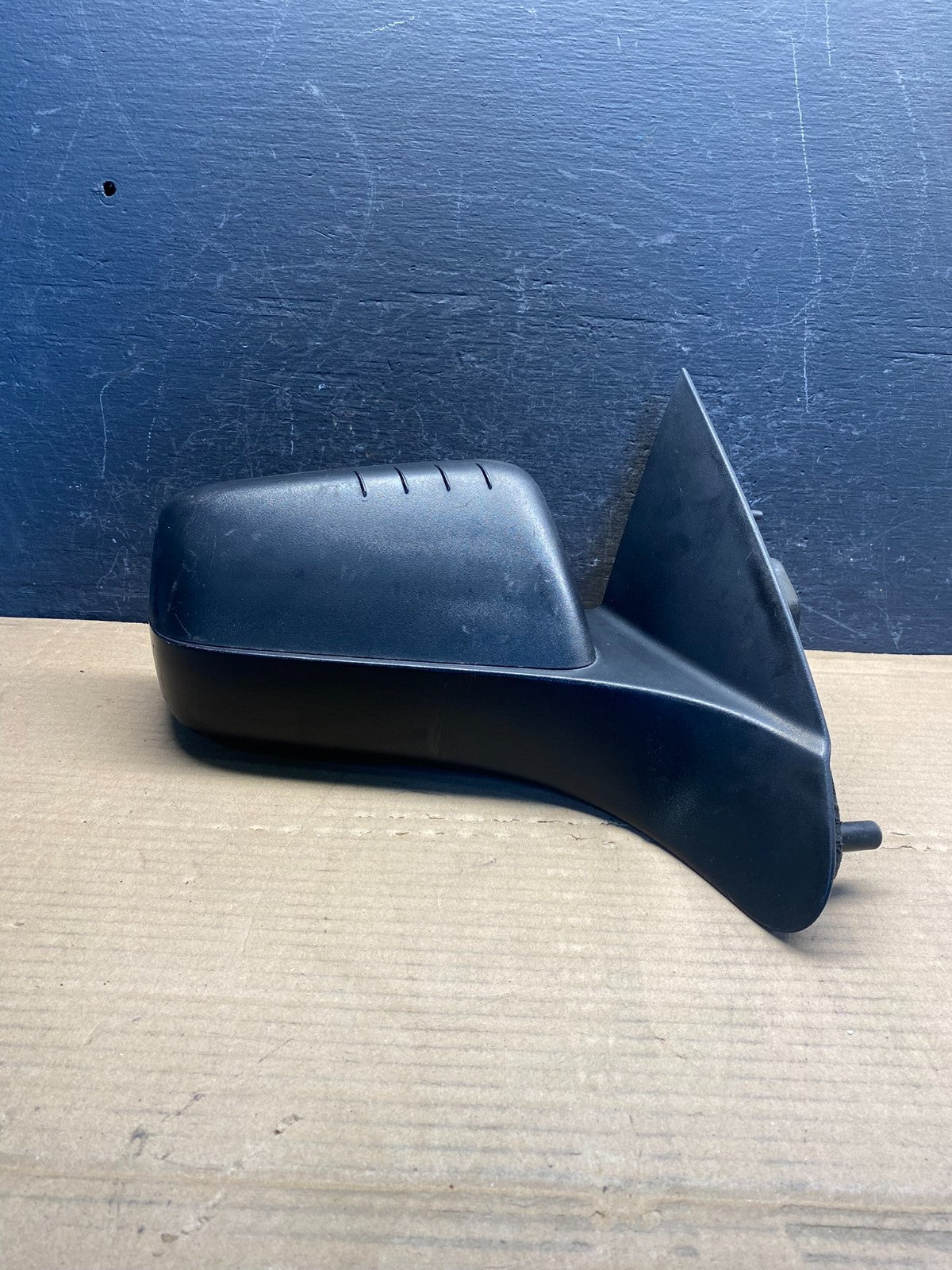 2008 to 2011 Ford Focus Right Passenger View Door Mirror AF3929 DW0