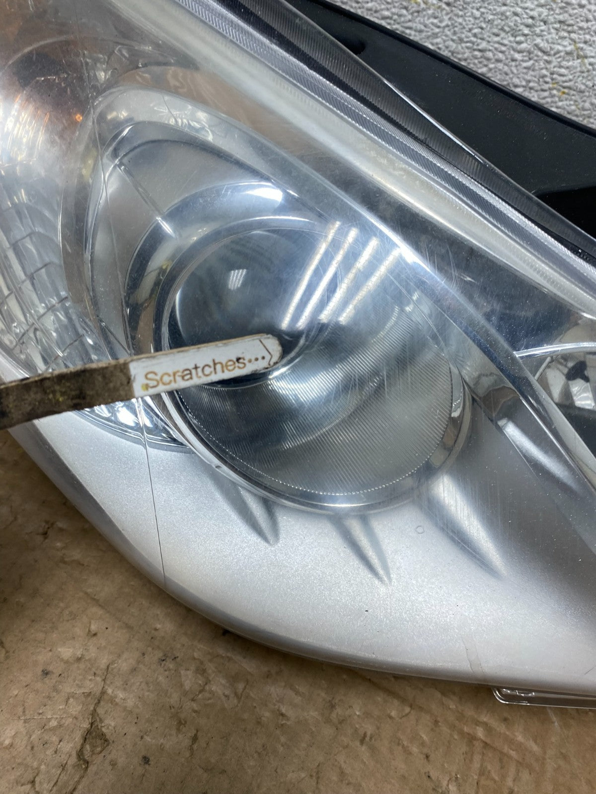 2011 - 2014 Hyundai Sonata Right Passenger Rh Side Headlight Halogen AI8153 DW3