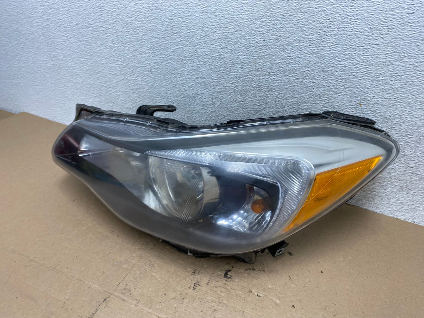 2012-2016 Subaru Impreza Crosstrek Left Driver LH Halogen Headlight AF4458 LK1