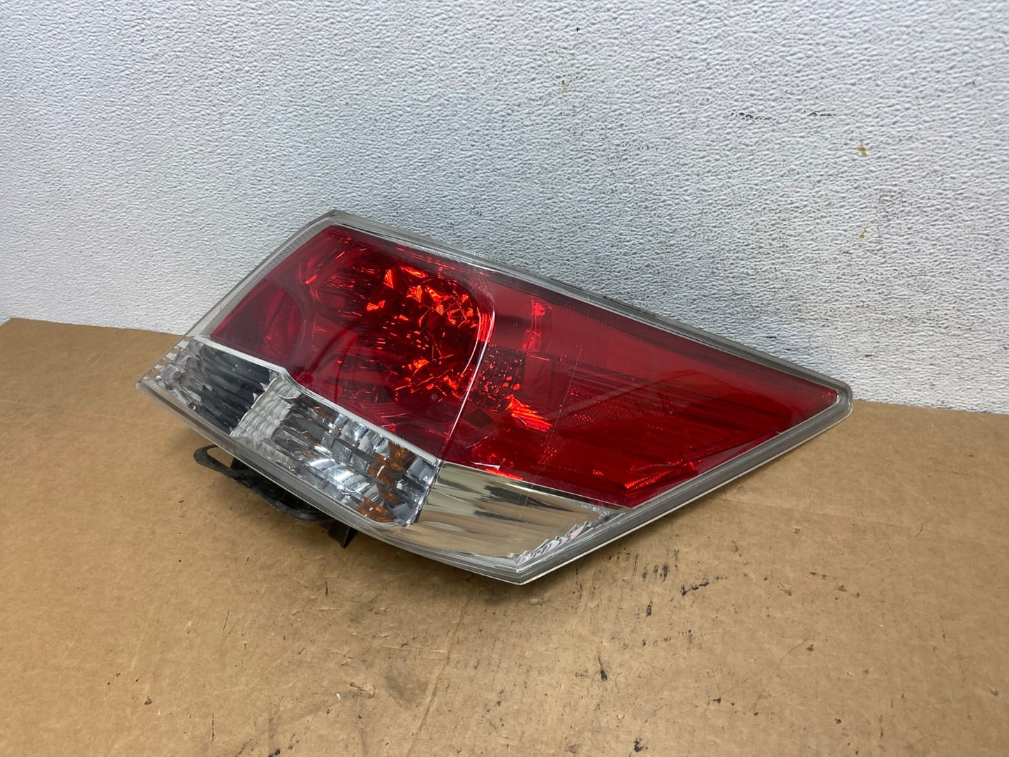 2008 to 2012 Honda Accord Sedan Tail light Right Passenger RH Side AD4798 LK1