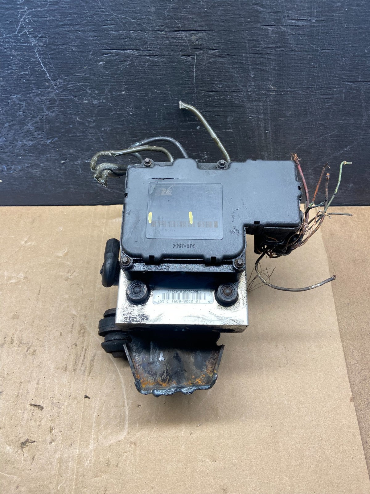 2000 2002 Mercedes ML320 ML500 Anti-Lock Brake Pump AF93470