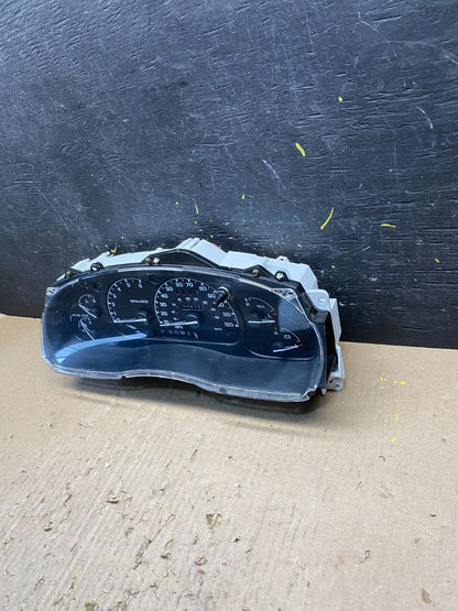2000 to 2002 Ford Explorer Speedometer Cluster Gauge t1671 DG2