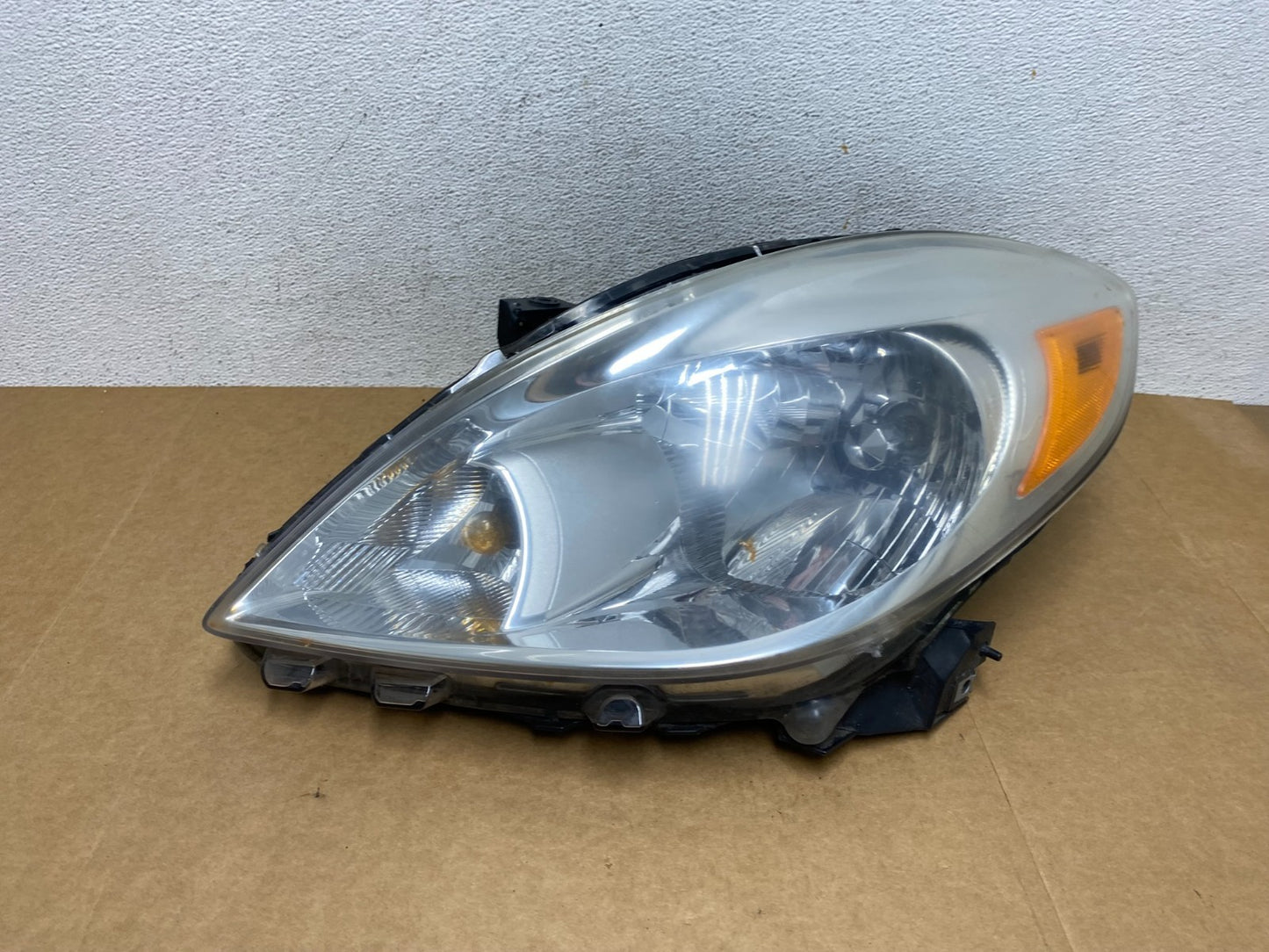 2012 2013 2014 Nissan Versa Sedan Headlight Left Driver LH AE2901 DW0