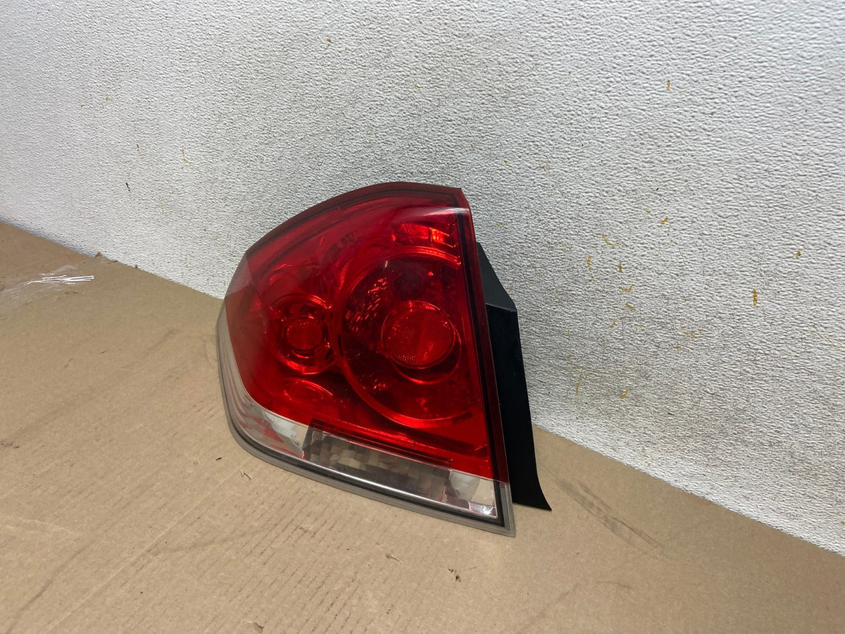 2006 to 2012 Chevrolet Impala Left Driver Lh Side Tail Light AH6696 LK2