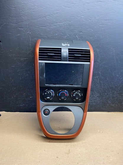 2003 to 2008 Honda Element Radio Climate Control Shifter Bezel AH1552 DG0