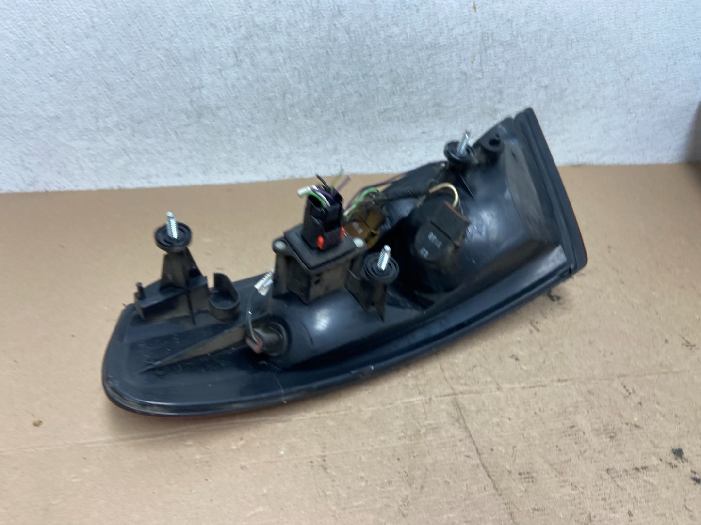 2001-2006 Chrysler Sebring Convertible Left Driver LH Tail Light AF4907 LK4