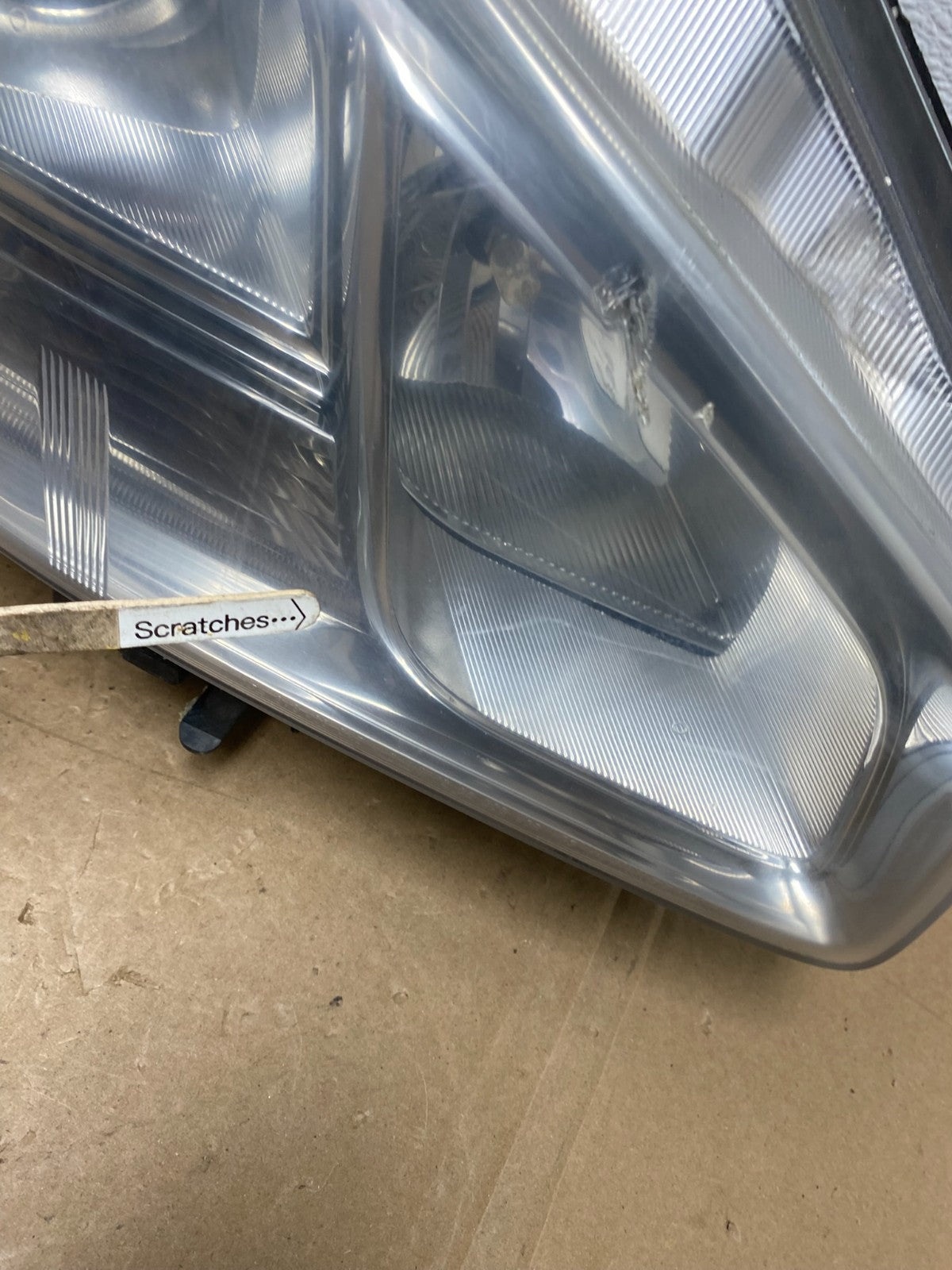 2009 - 2014 Nissan Maxima Headlight Right Passenger Xenon HID AD1177 DW3
