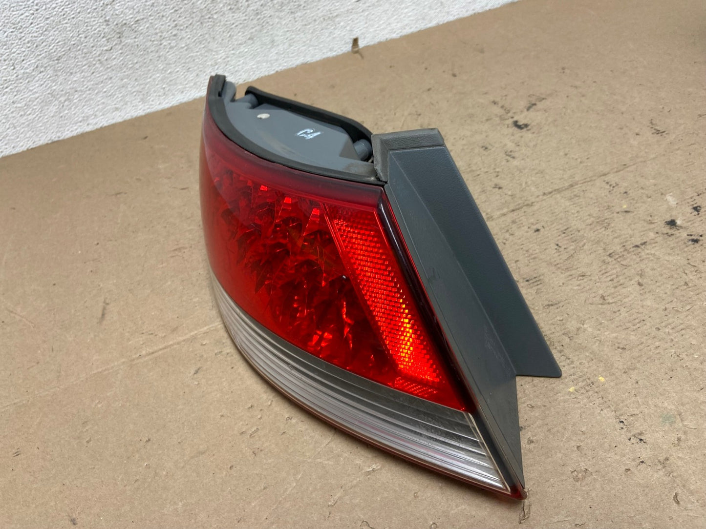 2006 2007 2008 2009 Hyundai Azera Left Driver Lh Tail Light AF5703 LK1