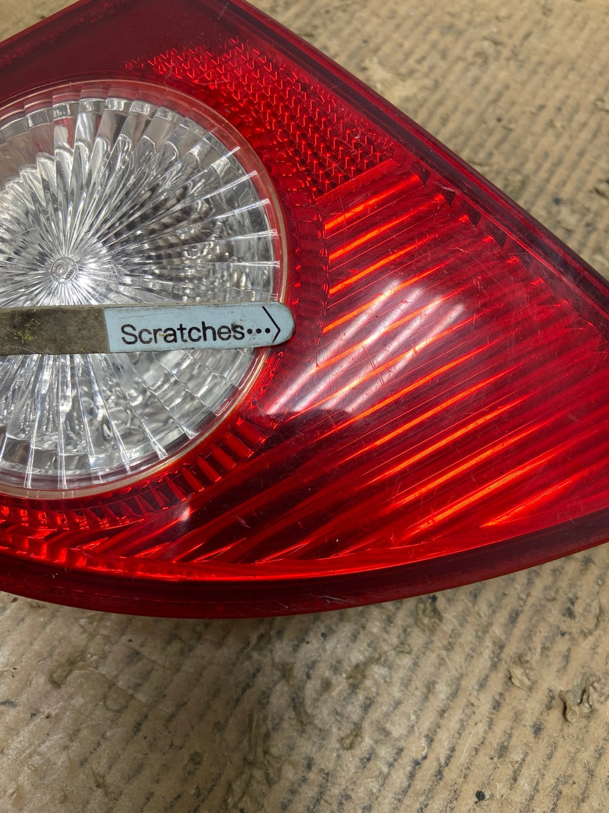 2003 - 2008 Toyota Corolla Inner Left Driver Lh Side Tail Light AE2685 LK3