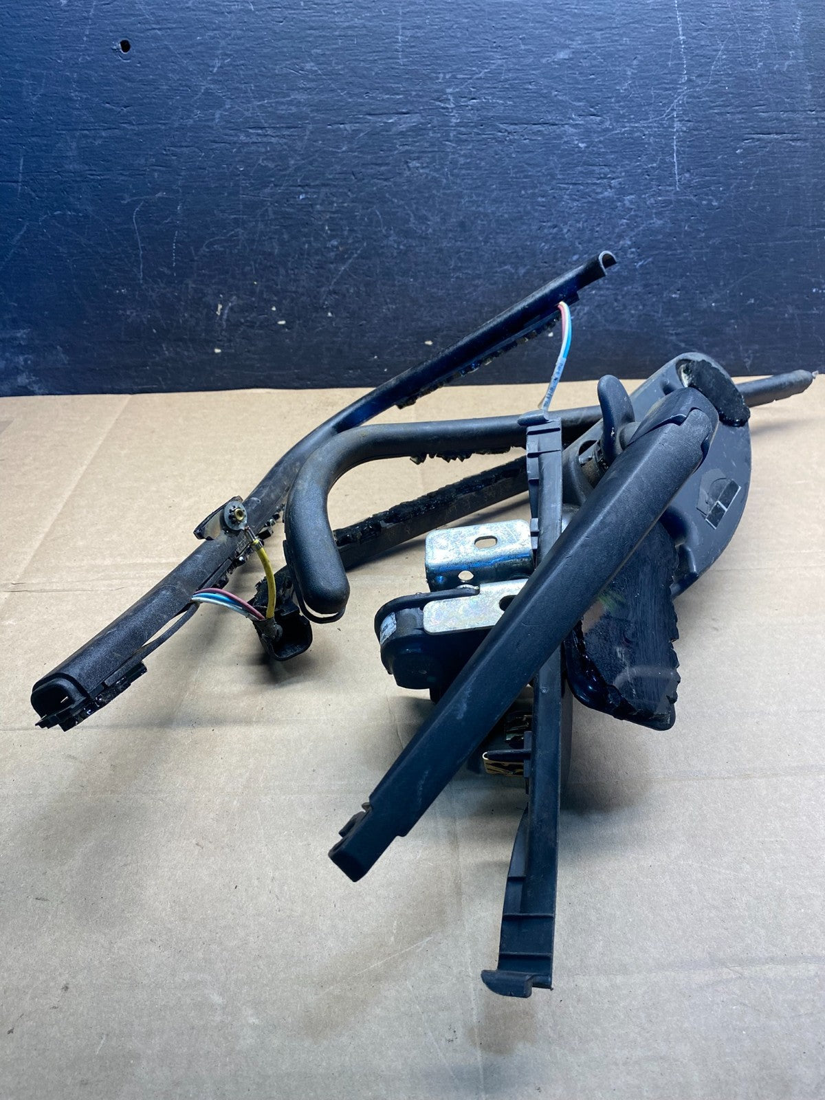 2011-2013 Jeep Grand Cherokee Tailgate Back Door Rear Wiper Motor Wiper AE8230 D1