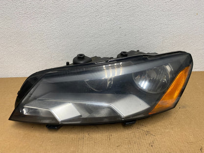 2012-2015 Volkswagen Passat Left Driver LH Side Halogen Headlight OEM AC1812 DW0