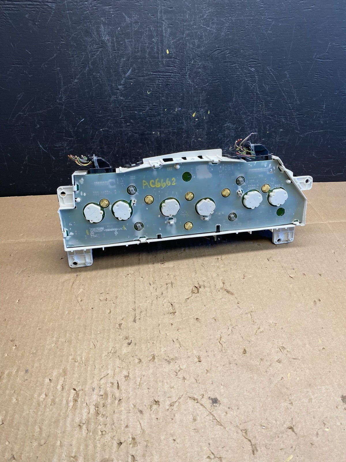 2006 Ford E350 Gauge Speedometer Cluster ac6662 DG5