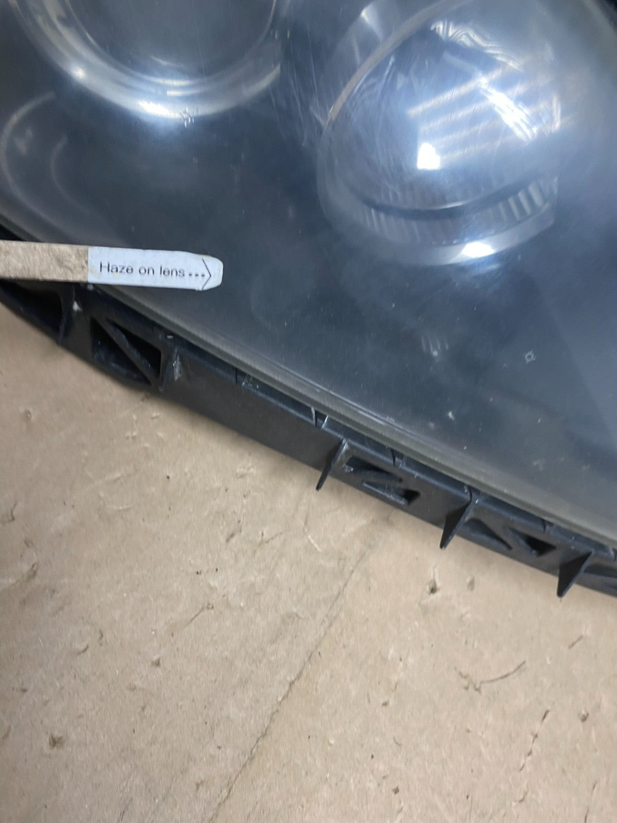 2004 to 2009 Mazda 3 Hatchback Left+Right Side Headlights AE6790 DW5