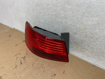 2009 to 2010 Hyundai Sonata Left Driver Lh Side Tail Light AH4326 LK2