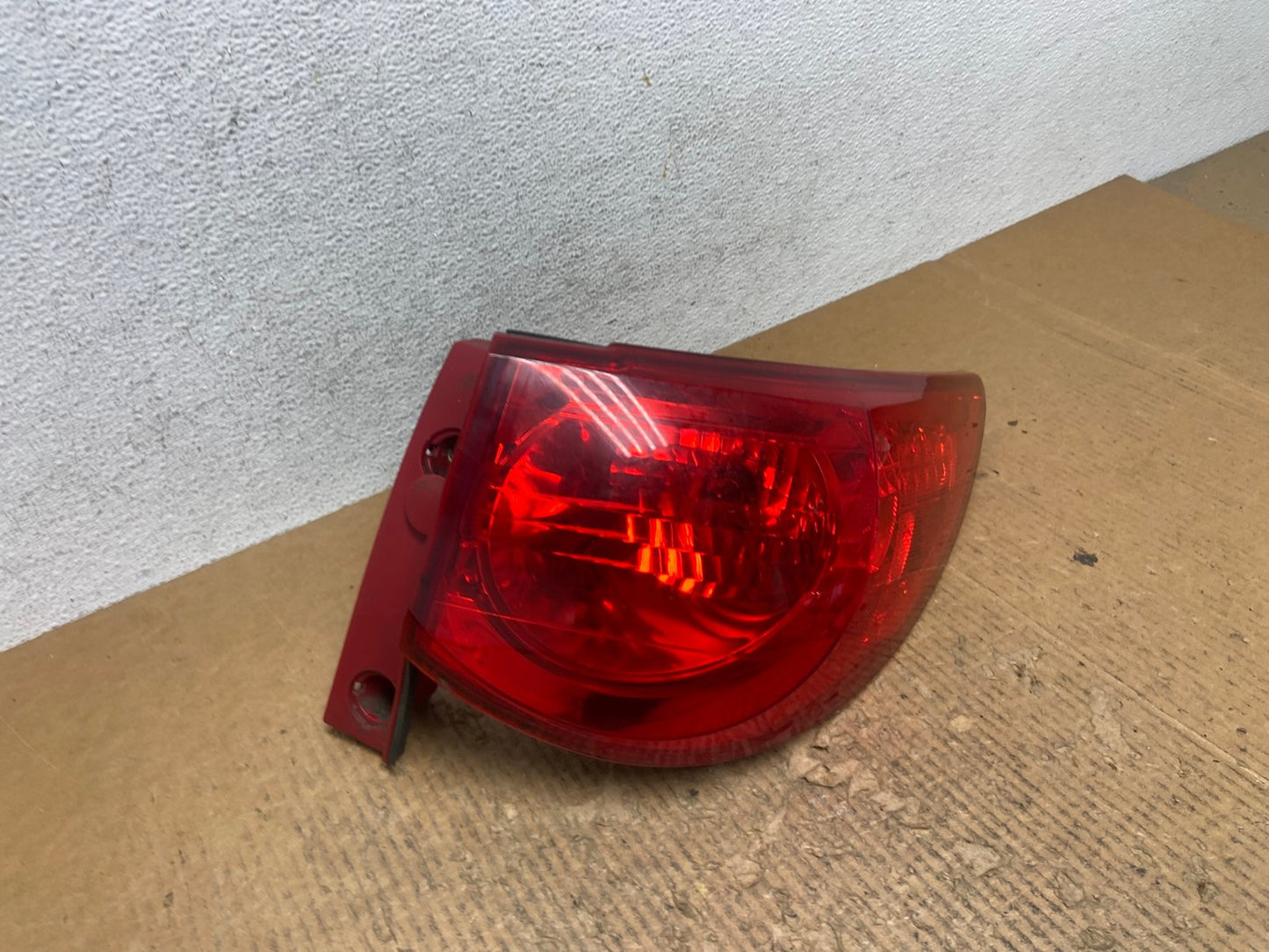2009 2010 2011 2012 Chevrolet Traverse Right Passenger Tail Light AE2832 LK2