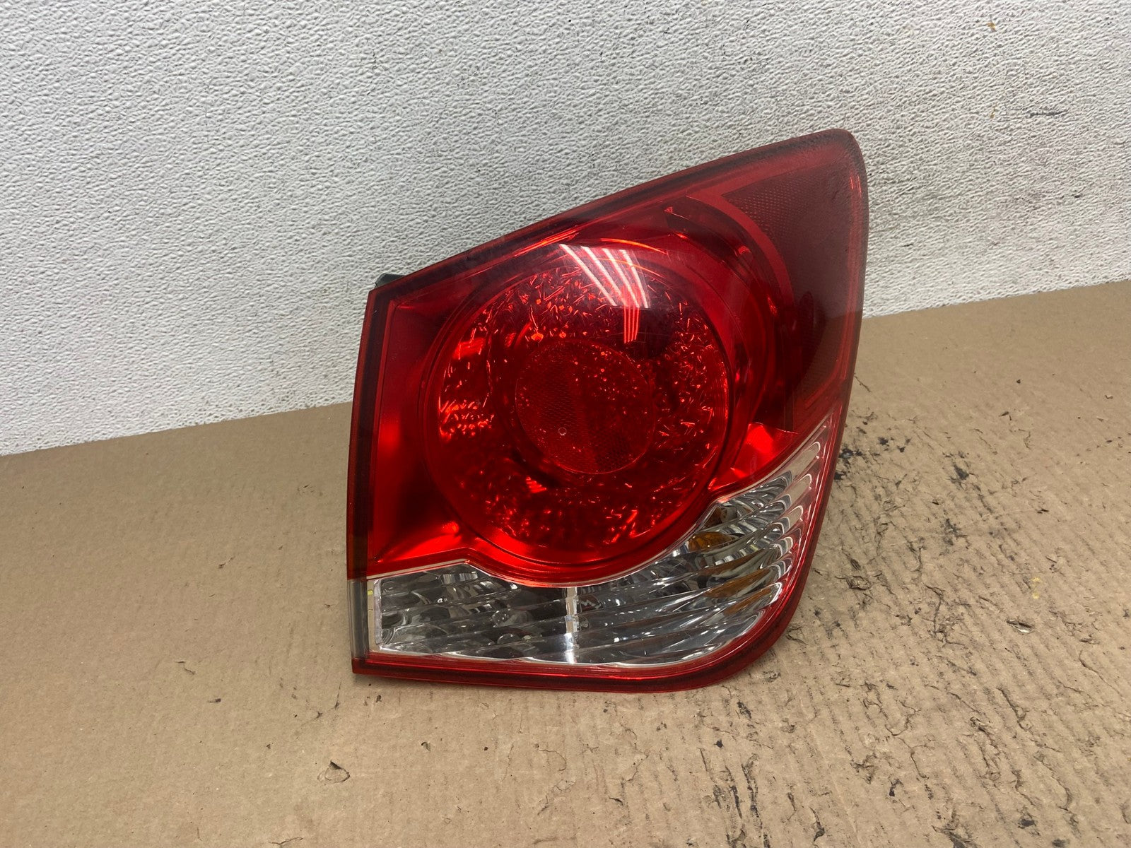 2011 2012 2013 2014 Chevrolet Cruze Right Passinger RH Side Tail Light AF7089 LK0