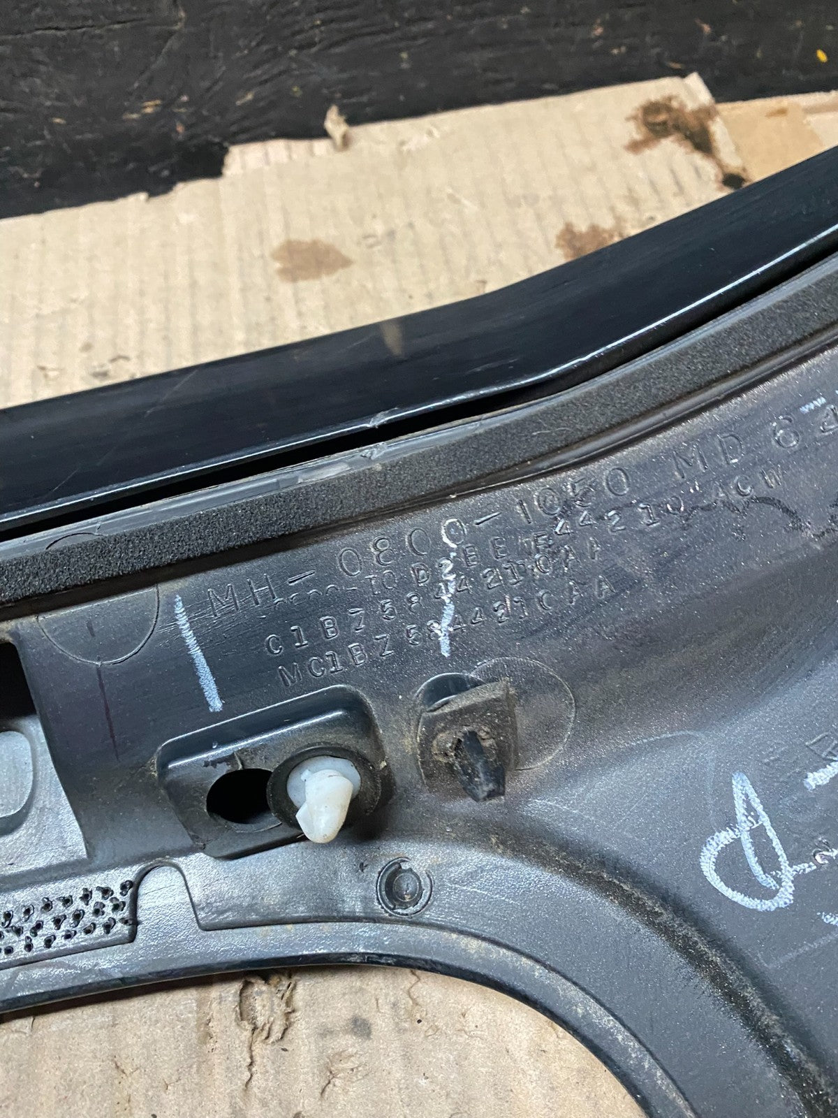2011 to 2013 Ford Fiesta 5 Hatchback Rear Trunk Spoiler Oem V7228 DG13