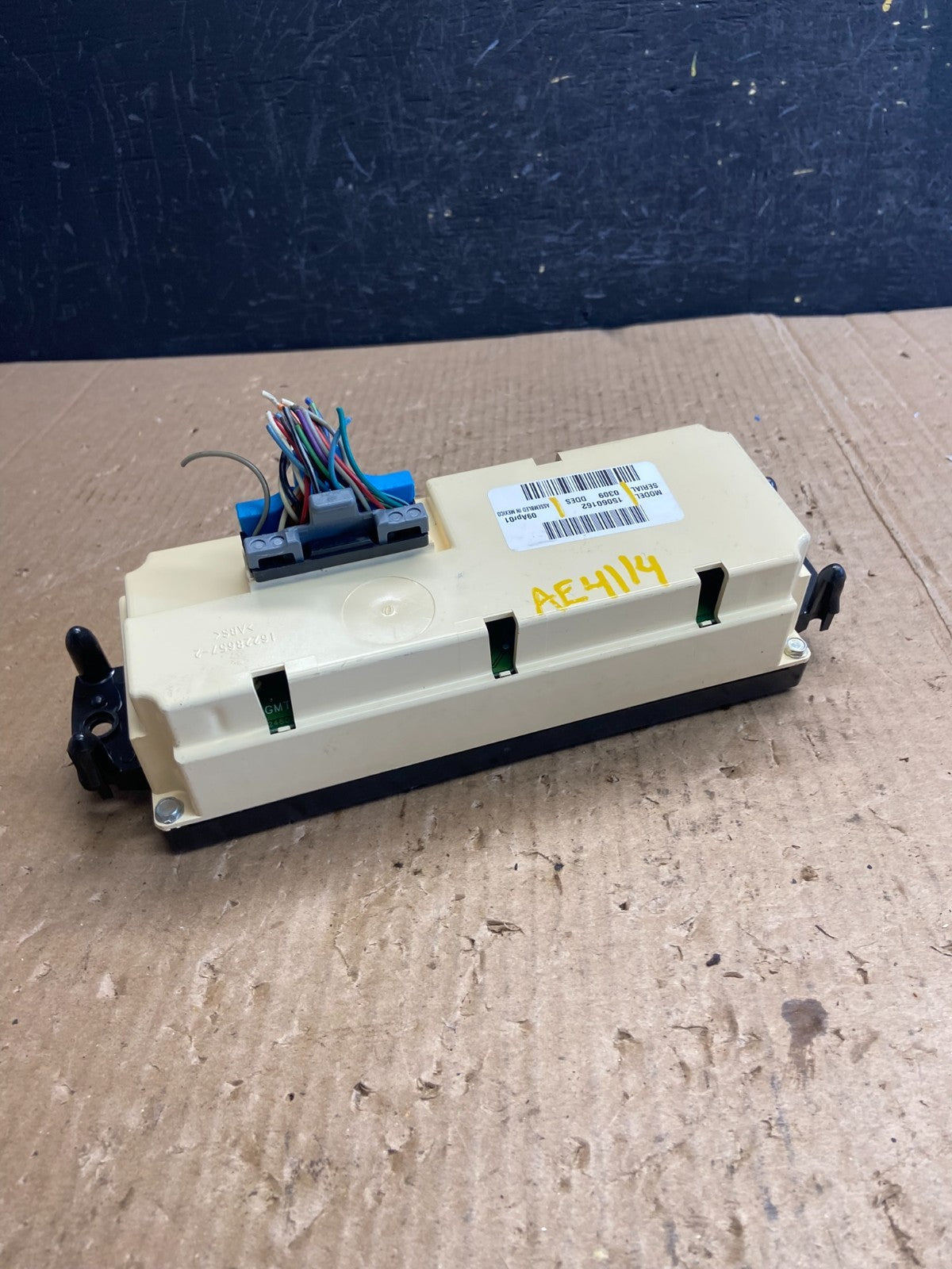 1999 to 2002 Chevrolet Silverado HVAC Heater Climate Control Module AE4114 DG4