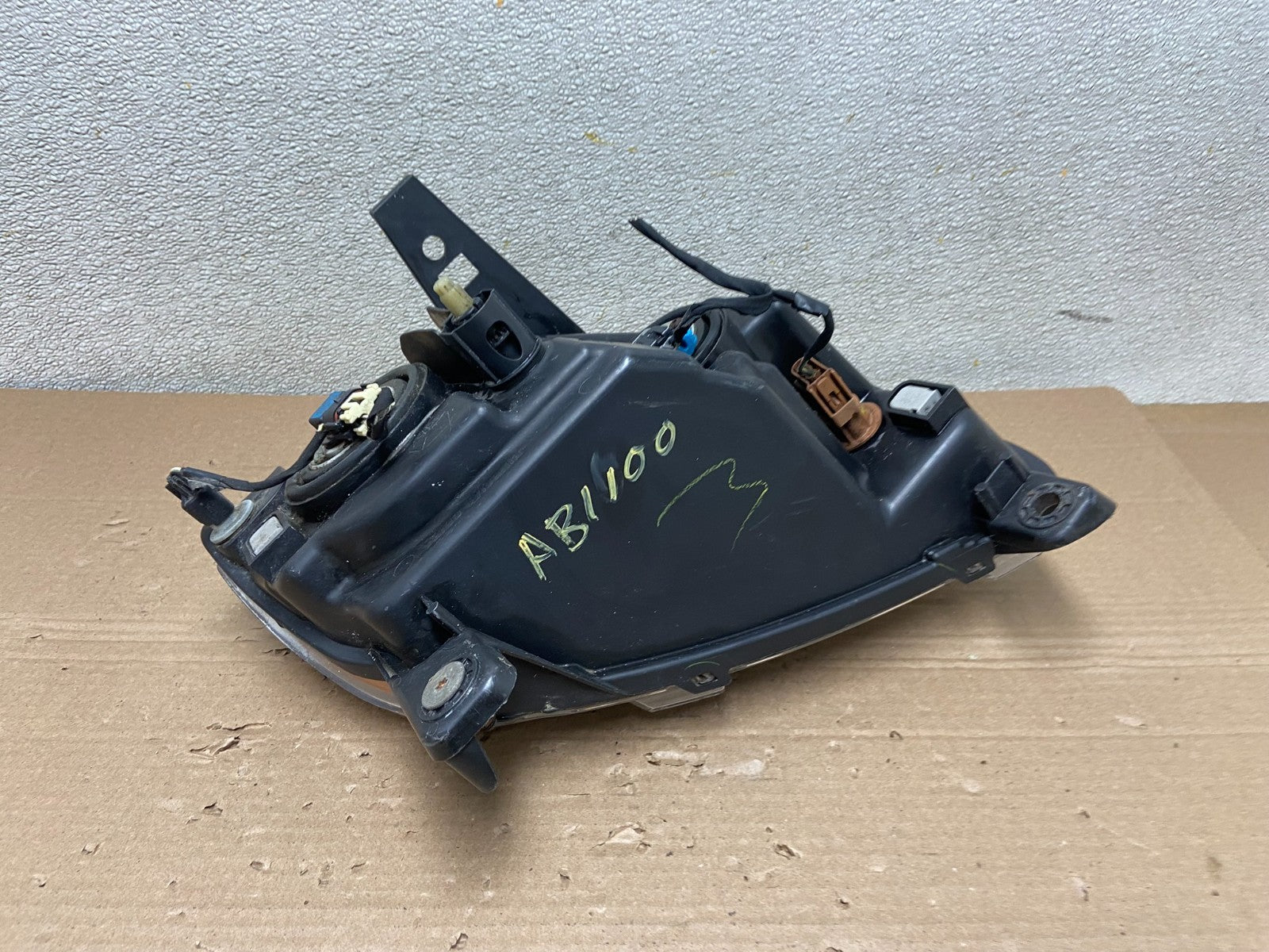 2011 to 2013 Jeep Grand Cherokee Halogen Left Driver Lh Headlight Oem AB1100 DW7