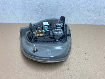 2002 2003 Nissan Maxima Right Passenger RH Side Tail Light M7870 DW8