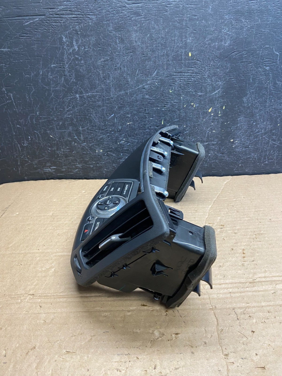 2011 - 2012 Infiniti G25 Radio Player Screen Panel Bezel AF2112 DG2